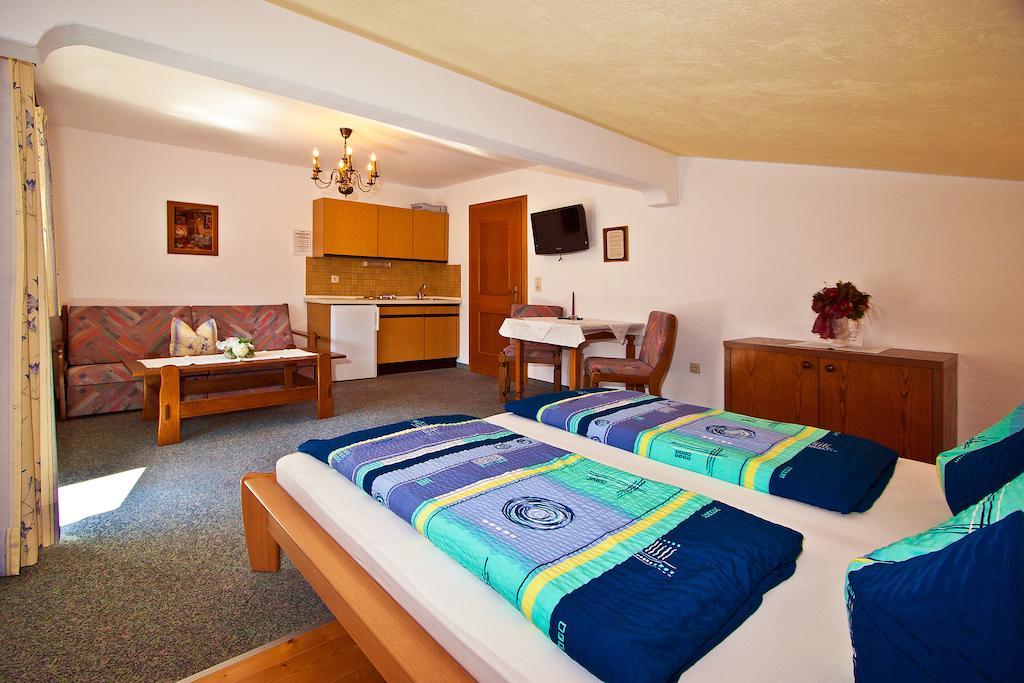 Ferienwohnungen Appartements Patscheider Finkenberg Quarto foto