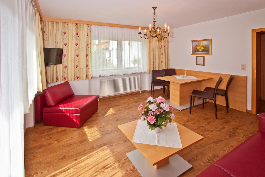 Ferienwohnungen Appartements Patscheider Finkenberg Quarto foto