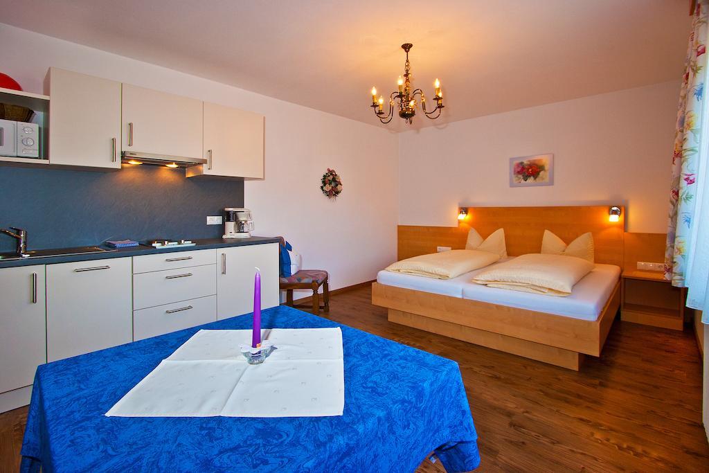 Ferienwohnungen Appartements Patscheider Finkenberg Quarto foto