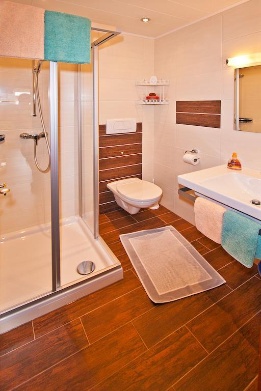 Ferienwohnungen Appartements Patscheider Finkenberg Quarto foto